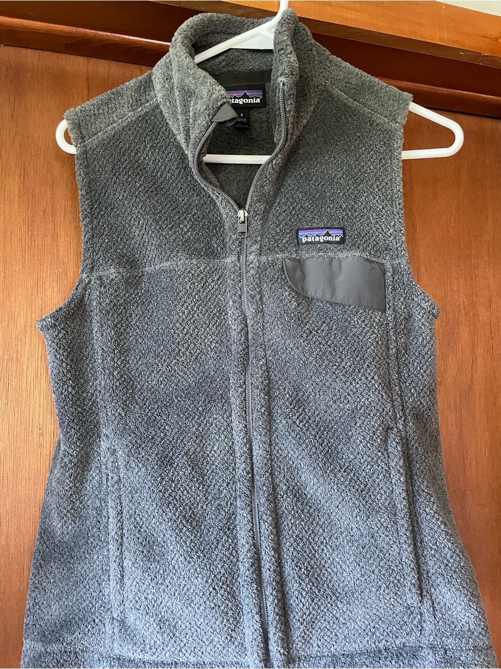 Patagonia Dark Gray Fleece Vest - Women's Sleeveless Zip